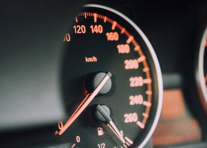 Tachometer Auto